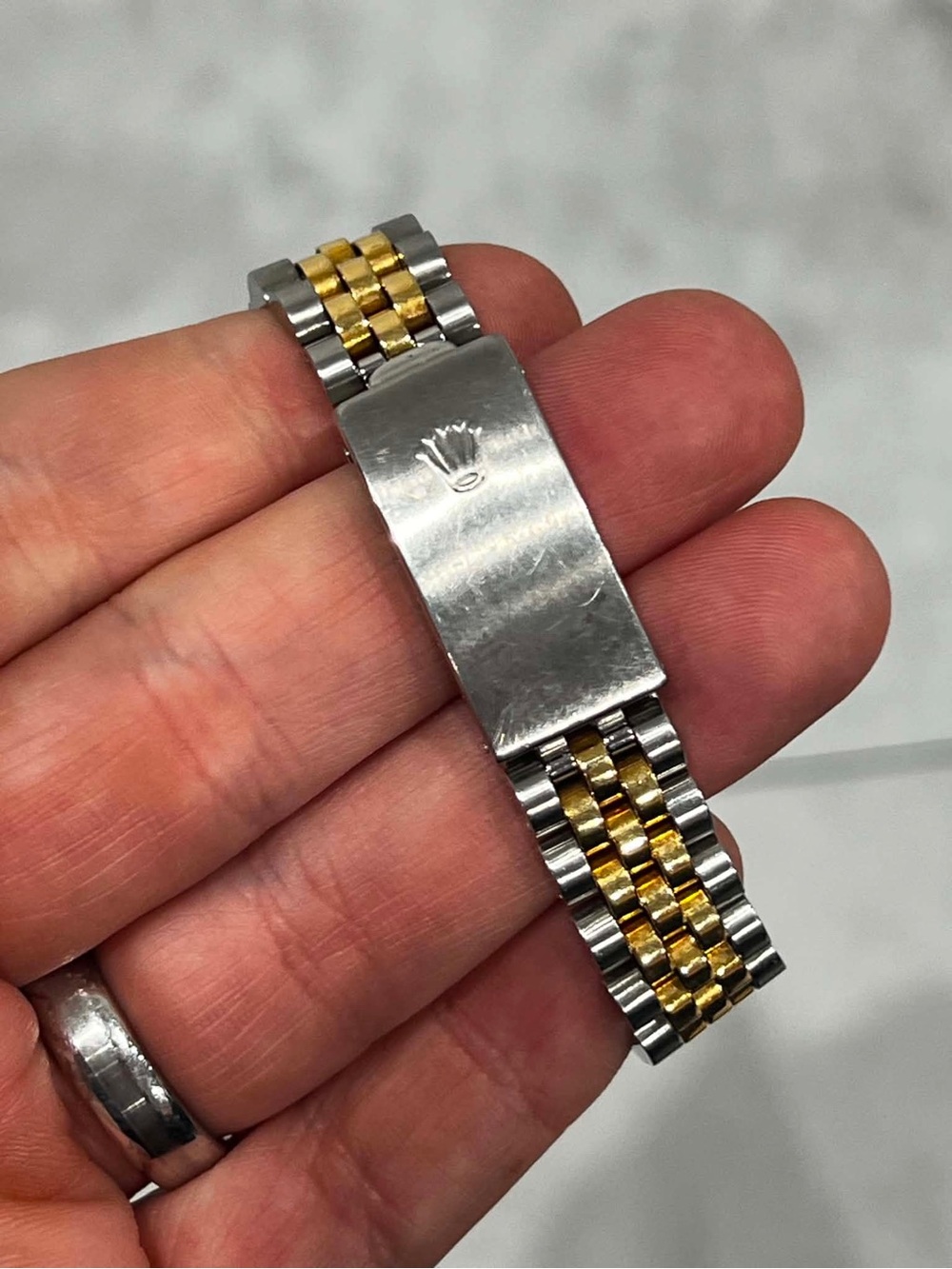 Rolex Datejust Women’s Two-Tone Diamond Mother-of-Pearl Watch - Gold & Silver - Picture 5 of 7
